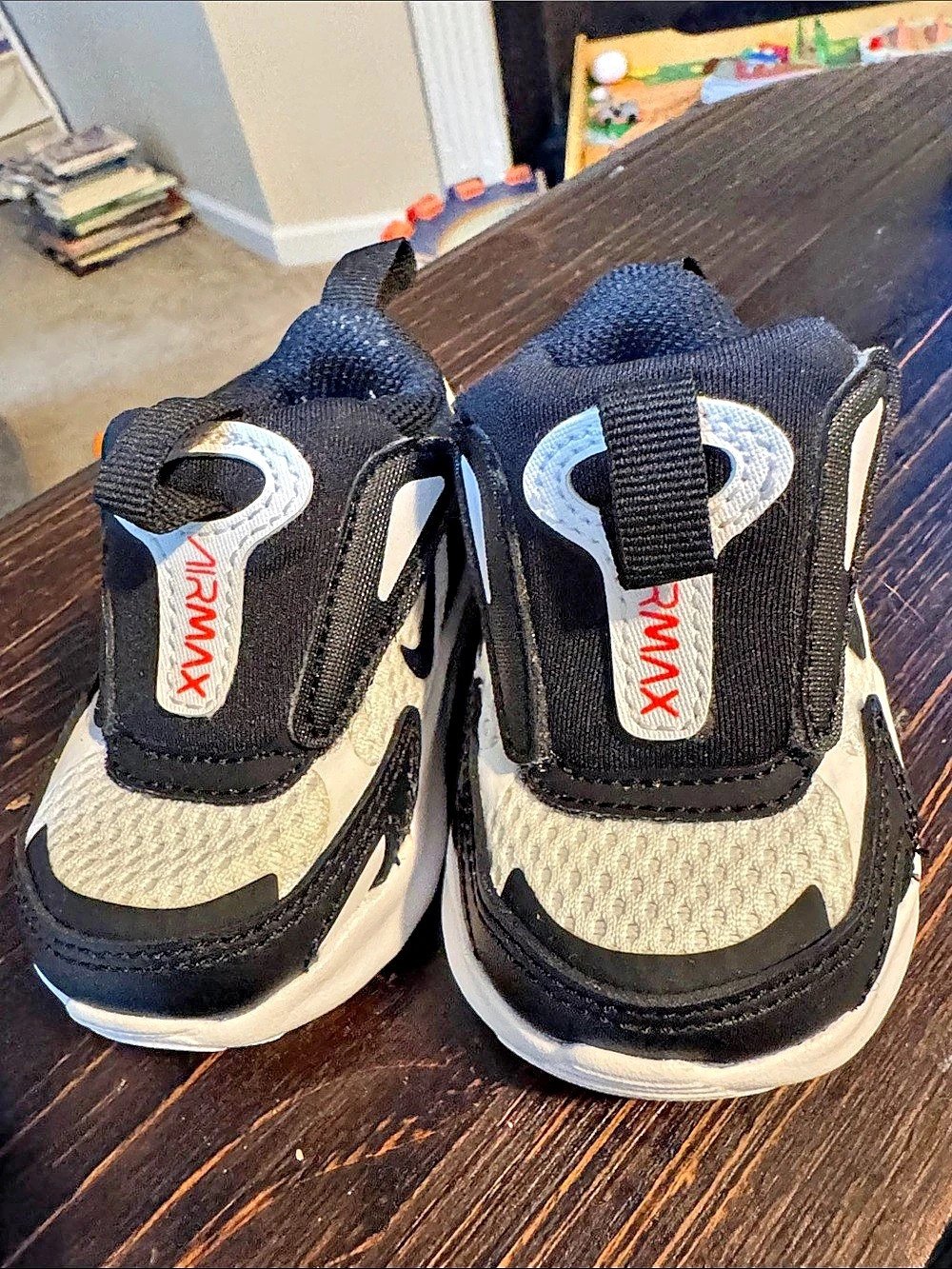 Nike Air Max Bolt Toddler Sneakers White & Black Boys US 2C